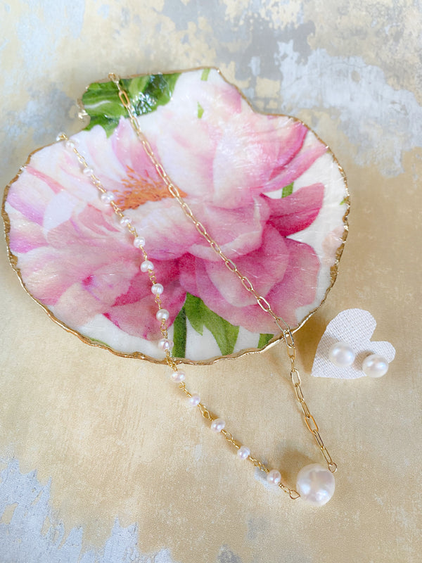 Special Gifts: Freshwater Pearl Necklace with Decoupaged Jewelry Dish